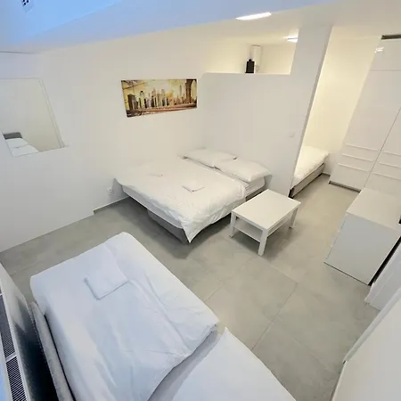 Krasny - Perfektny V Novom Meste Apartment