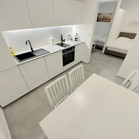 Apartment Krasny - Perfektny V Novom Meste